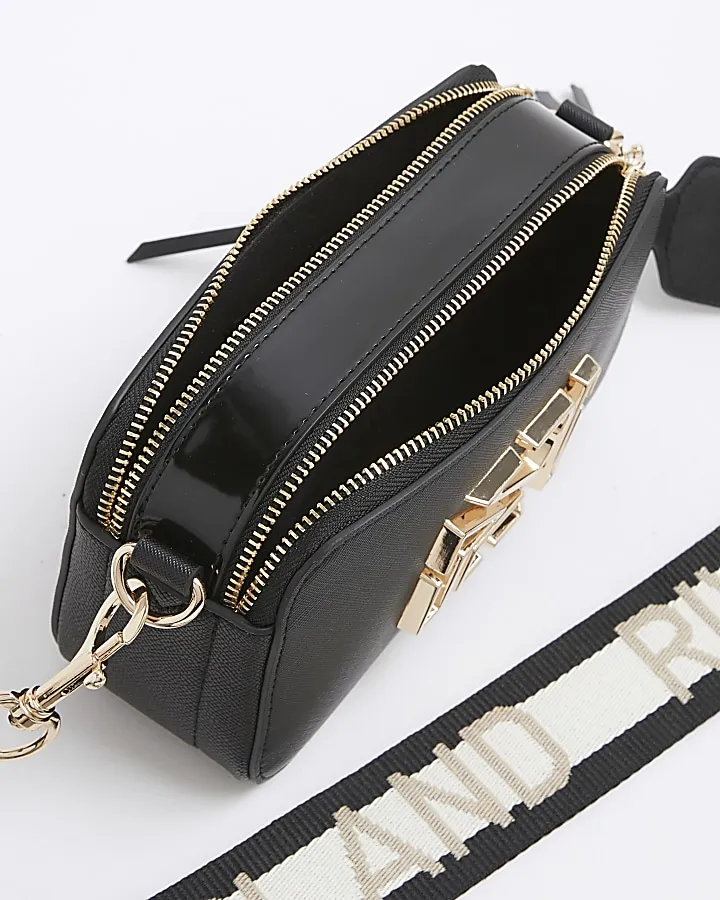 Black hardware camera cross body bag