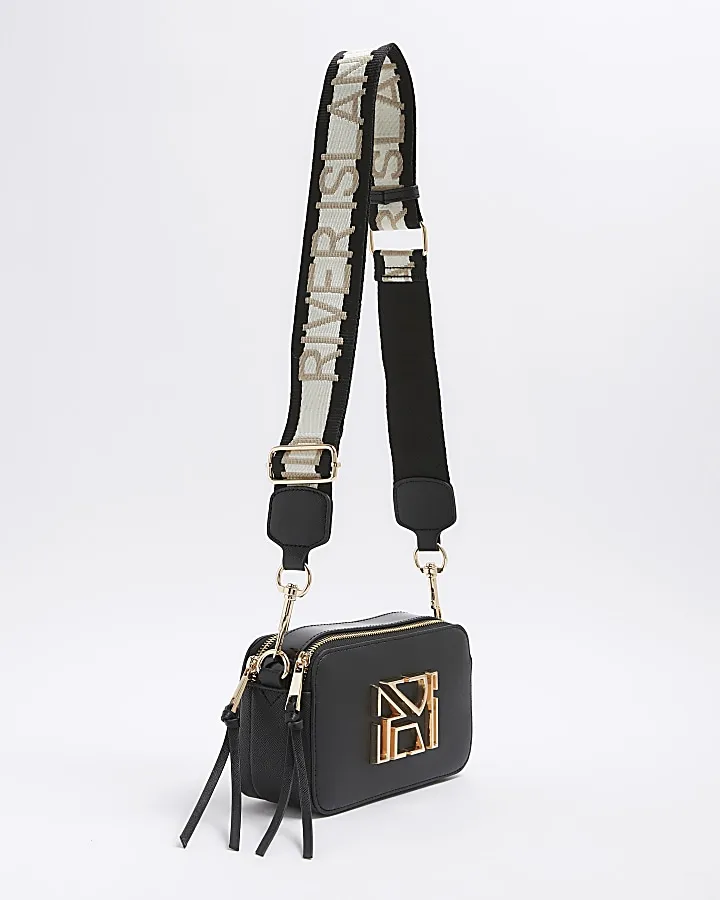 Black hardware camera cross body bag