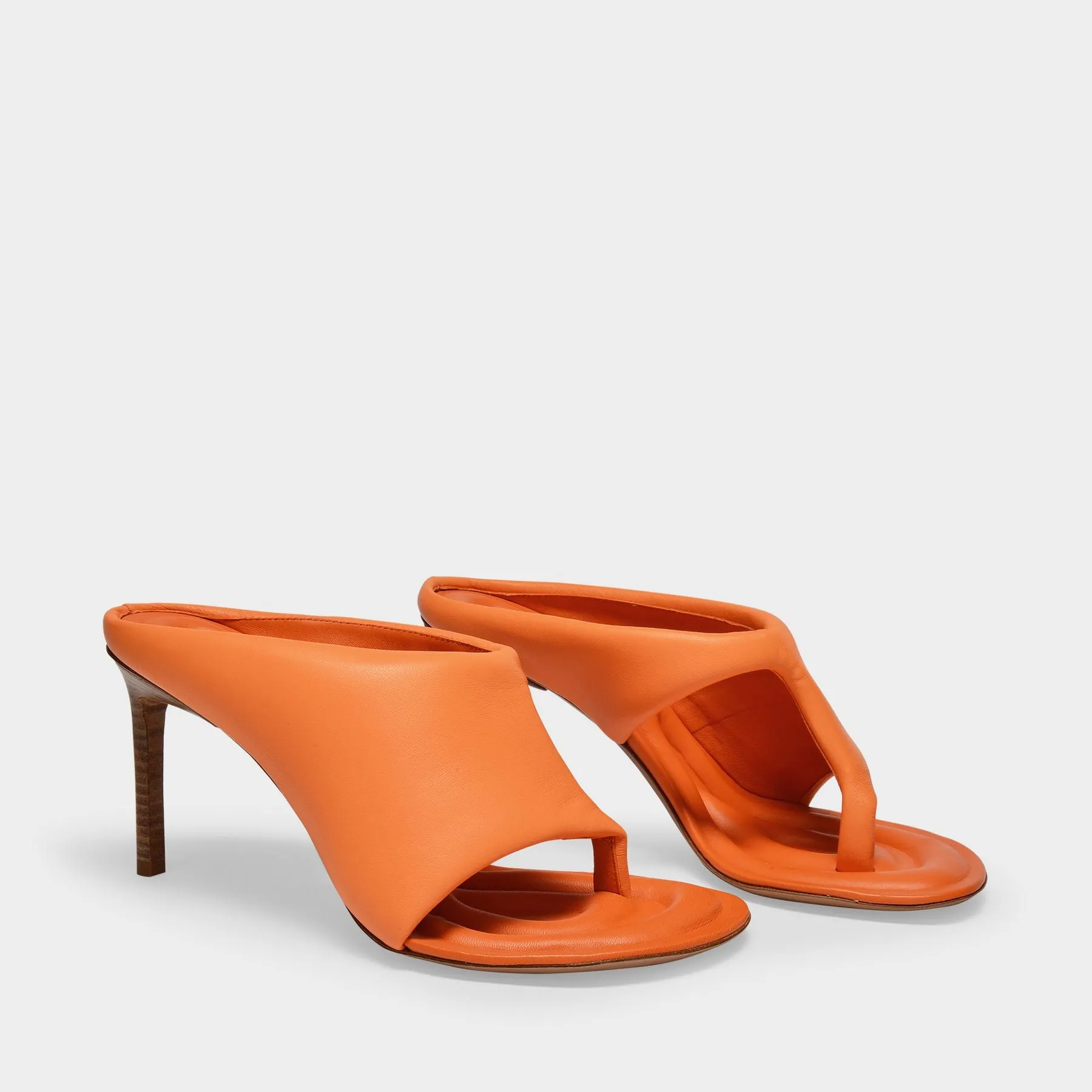 Jacquemus  Les Mules Limone in Orange Leather