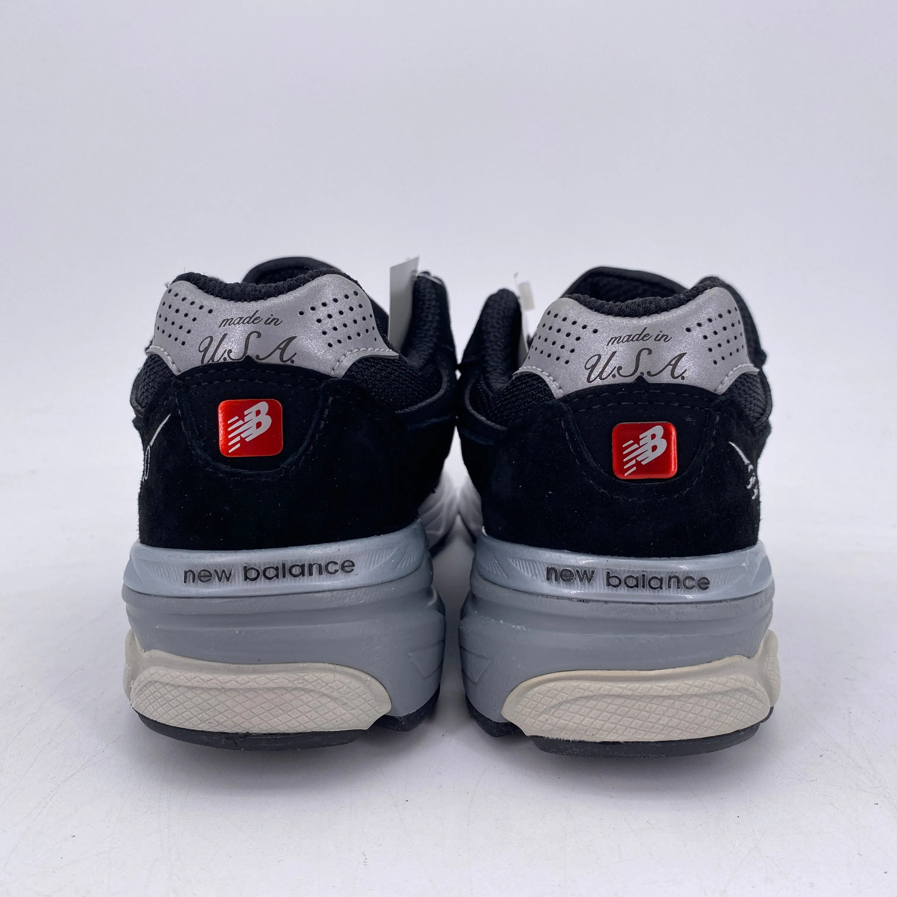 New Balance 990 Black  New Size 5