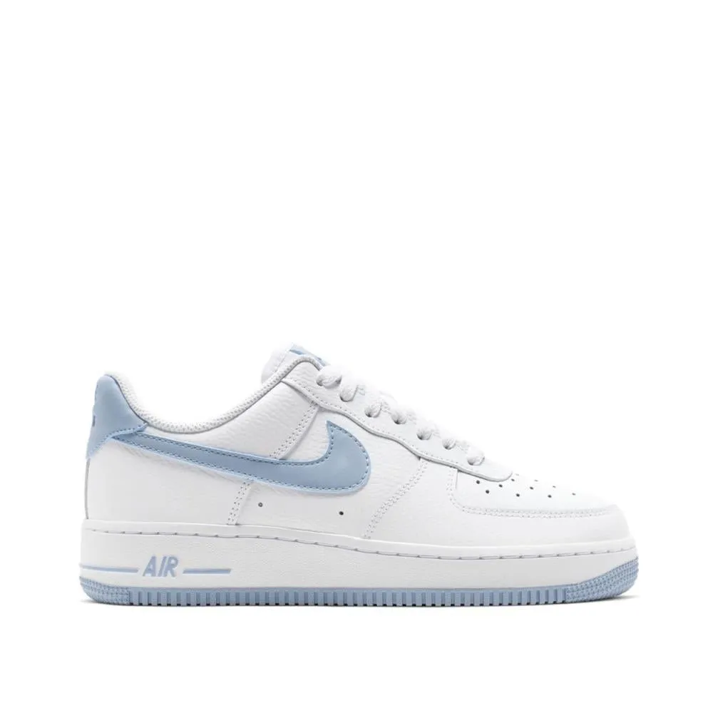 Nike WMNS Air Force 1 '07 (White / Light Blue)