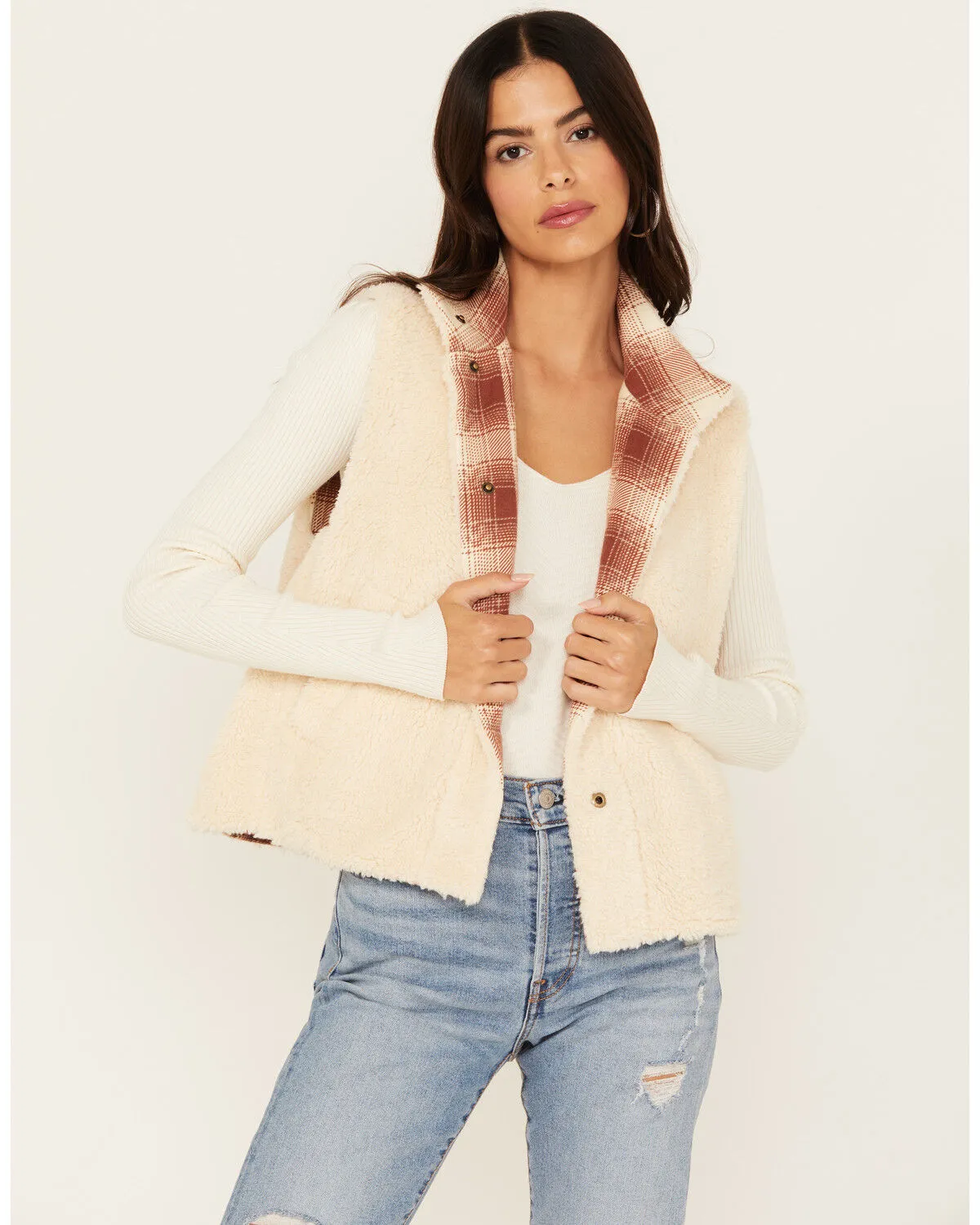 Product Name:  Cleo + Wolf Women's Alice Reversible Sherpa and Plaid Vest